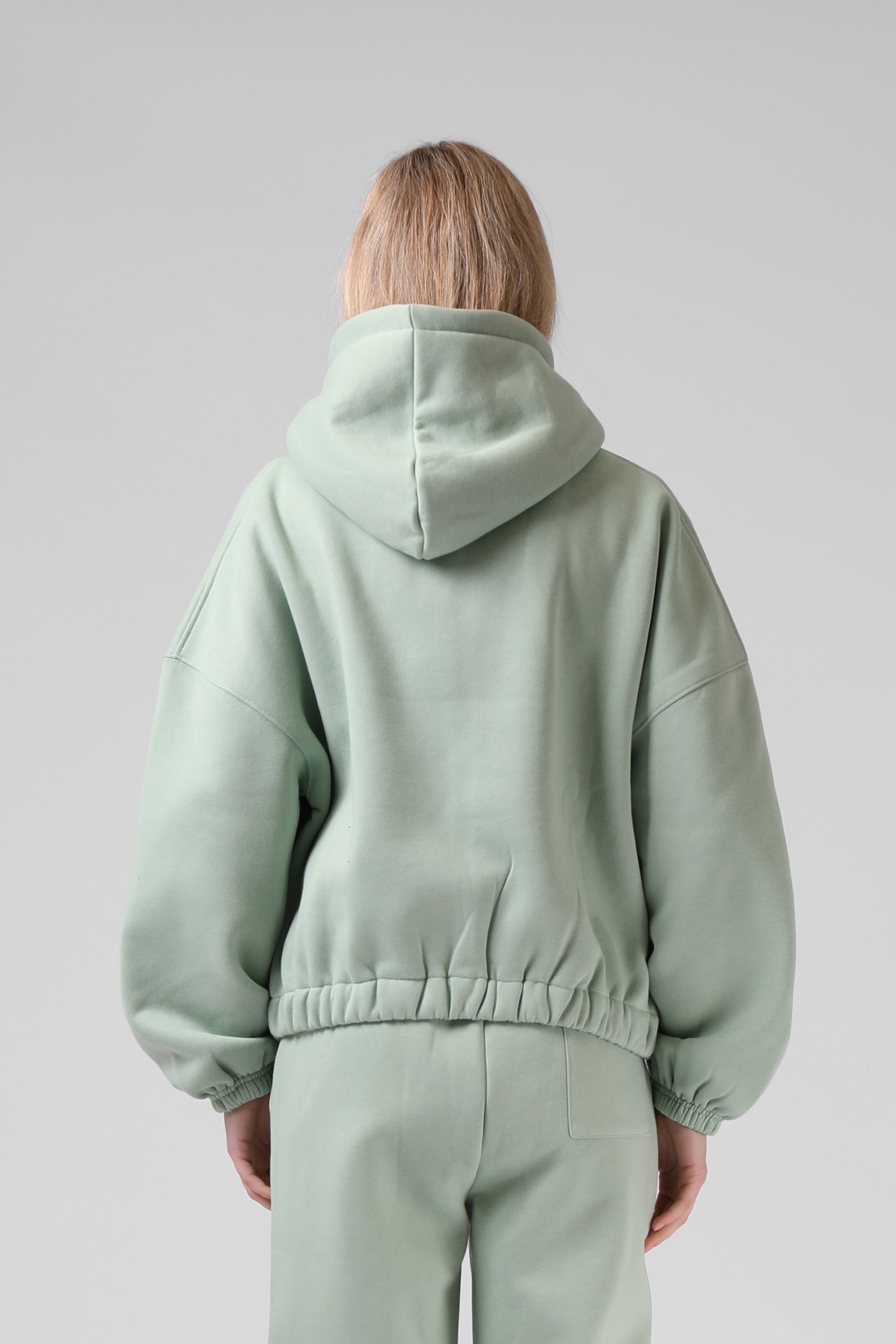 RPM Zip Thru Hood