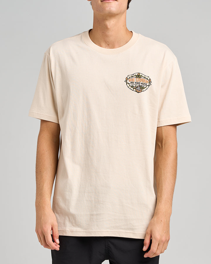 Mad Hueys THE TIKI CAPTAIN | SS TEE
