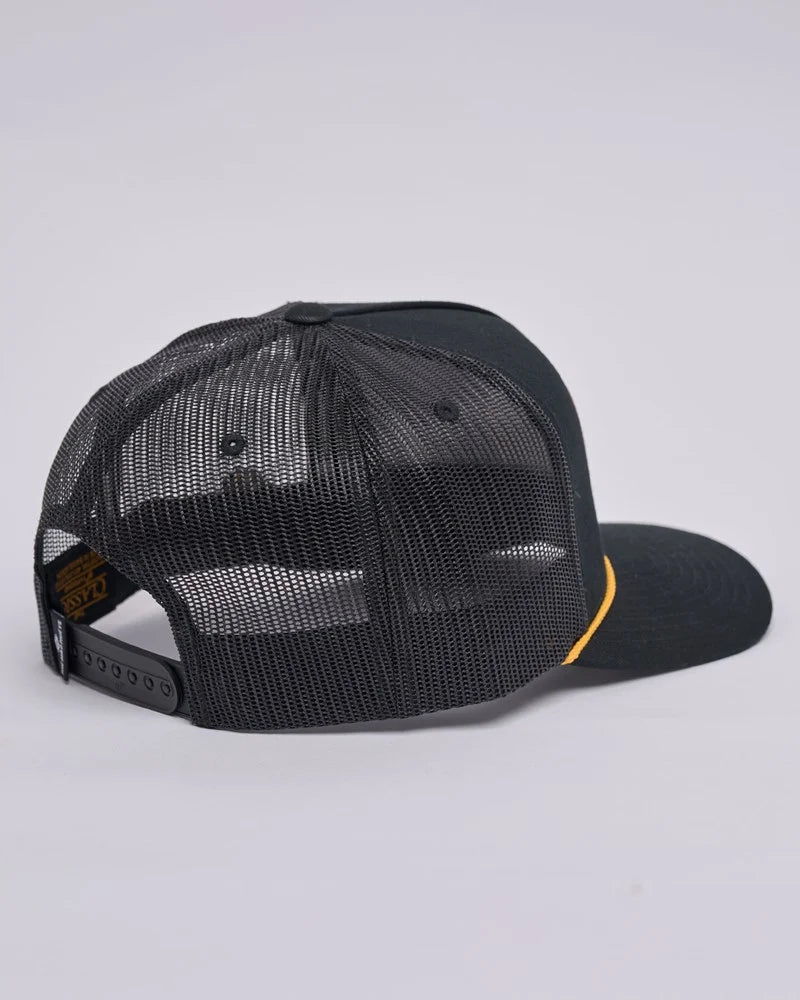 Mad Hueys Fanging Keg Trucker