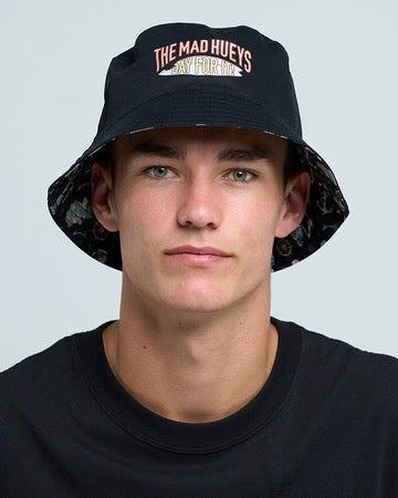 Mad Hueys DAY FOR IT FROGGIES REVERSIBLE BUCKET HAT