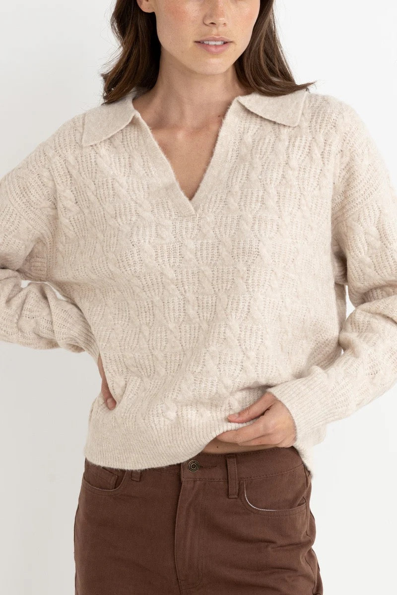 LEXIE V-NECK COLLARED JUMPER