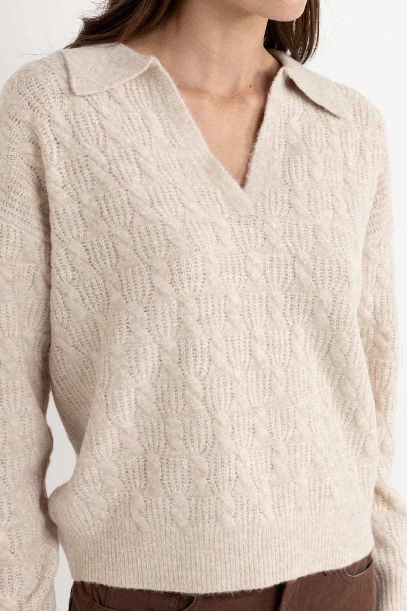 LEXIE V-NECK COLLARED JUMPER