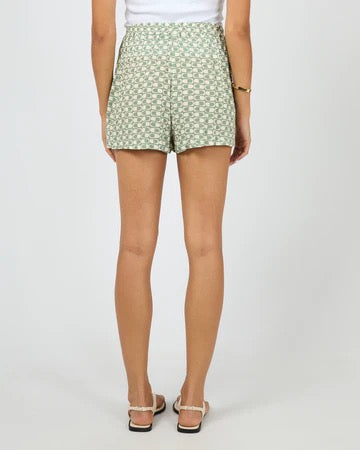 SILENT THEORY BONNIE SHORT