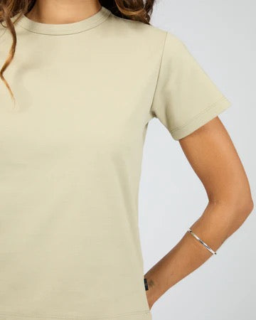 SILENT THEORY REGULAR TEE