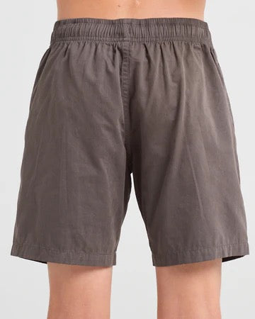 Mad Hueys SKULL ANCHOR YOUTH 14 VOLLEY SHORT