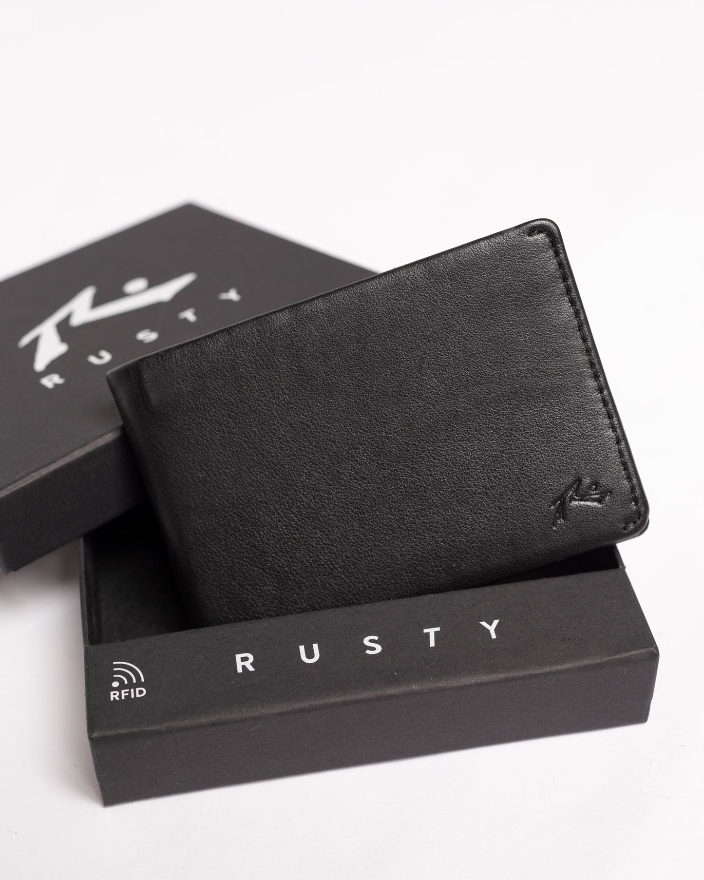 RUSTY BUSTED LEATHER WALLET
