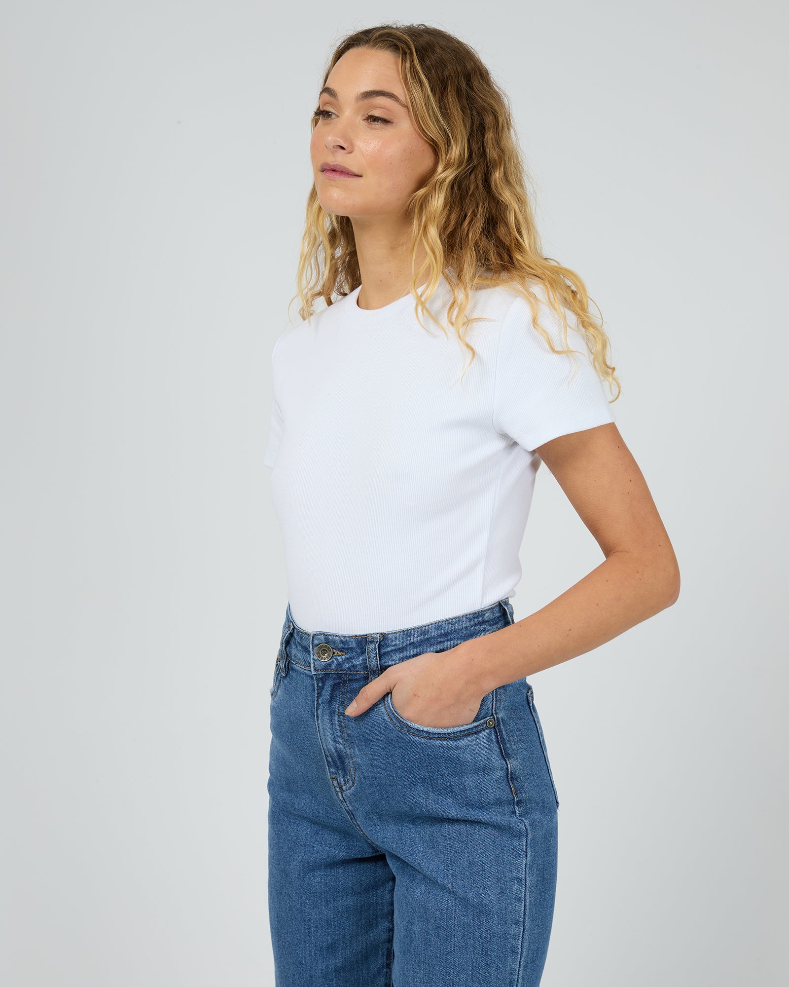 Silent Theory BELLA TEE