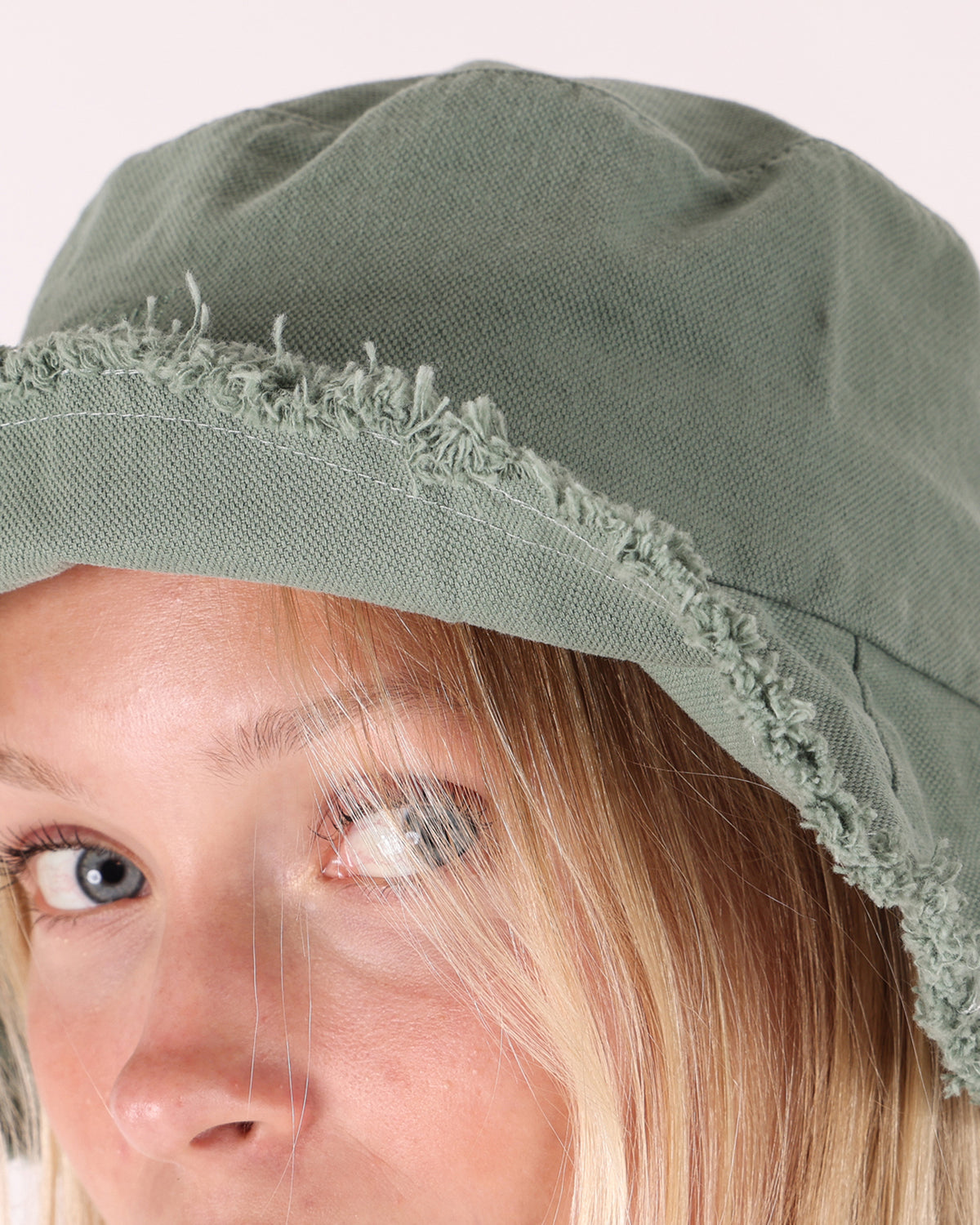 T & C Sea Breeze Beach Hat