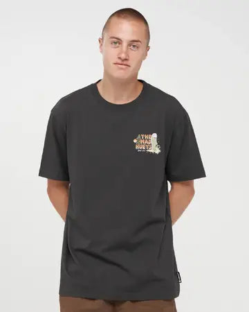 Mad Hueys Shoey Bar SS Tee